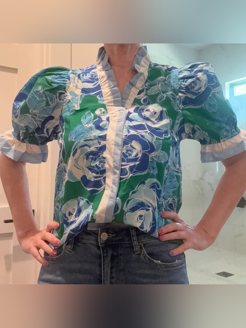 entro Green & Blue Floral Ruffle-Trim Puff Sleeve Blouse - Picture 2 of 6